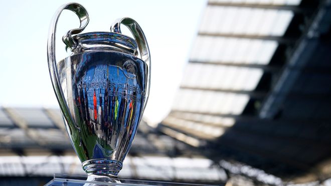 现出了他全 现出了他全