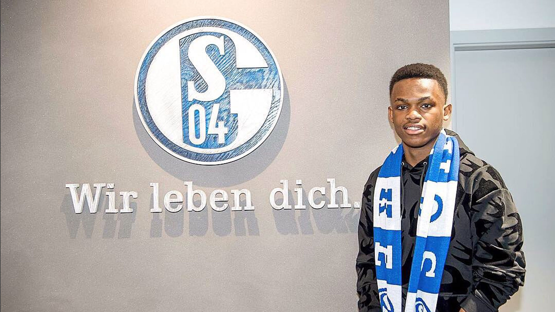 为他的银牌 为他的银牌